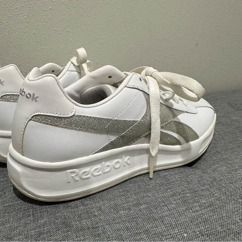 Reebok Silver Glitter Sneaker